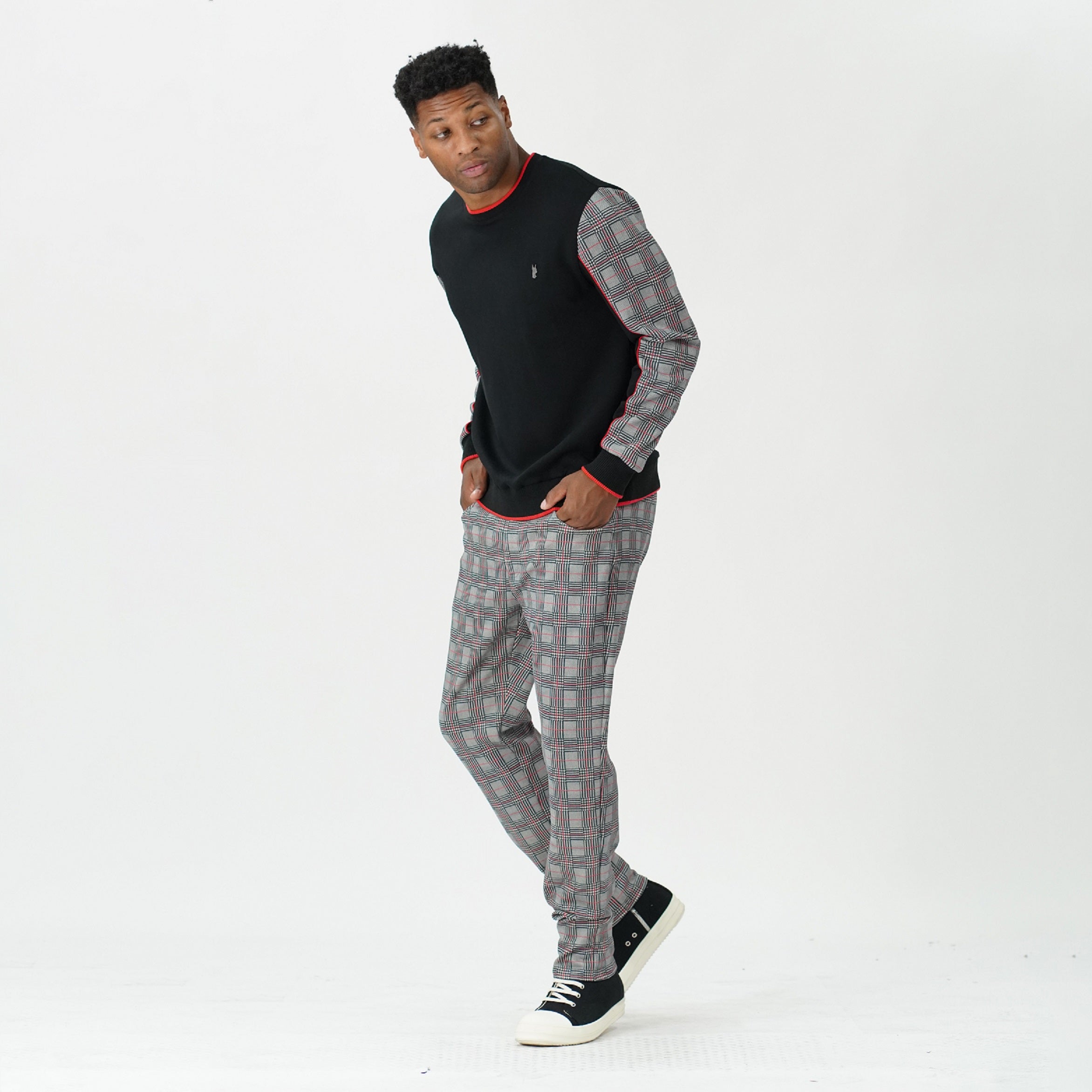 M4031 Vercelli Crew Neck Sweater - Black