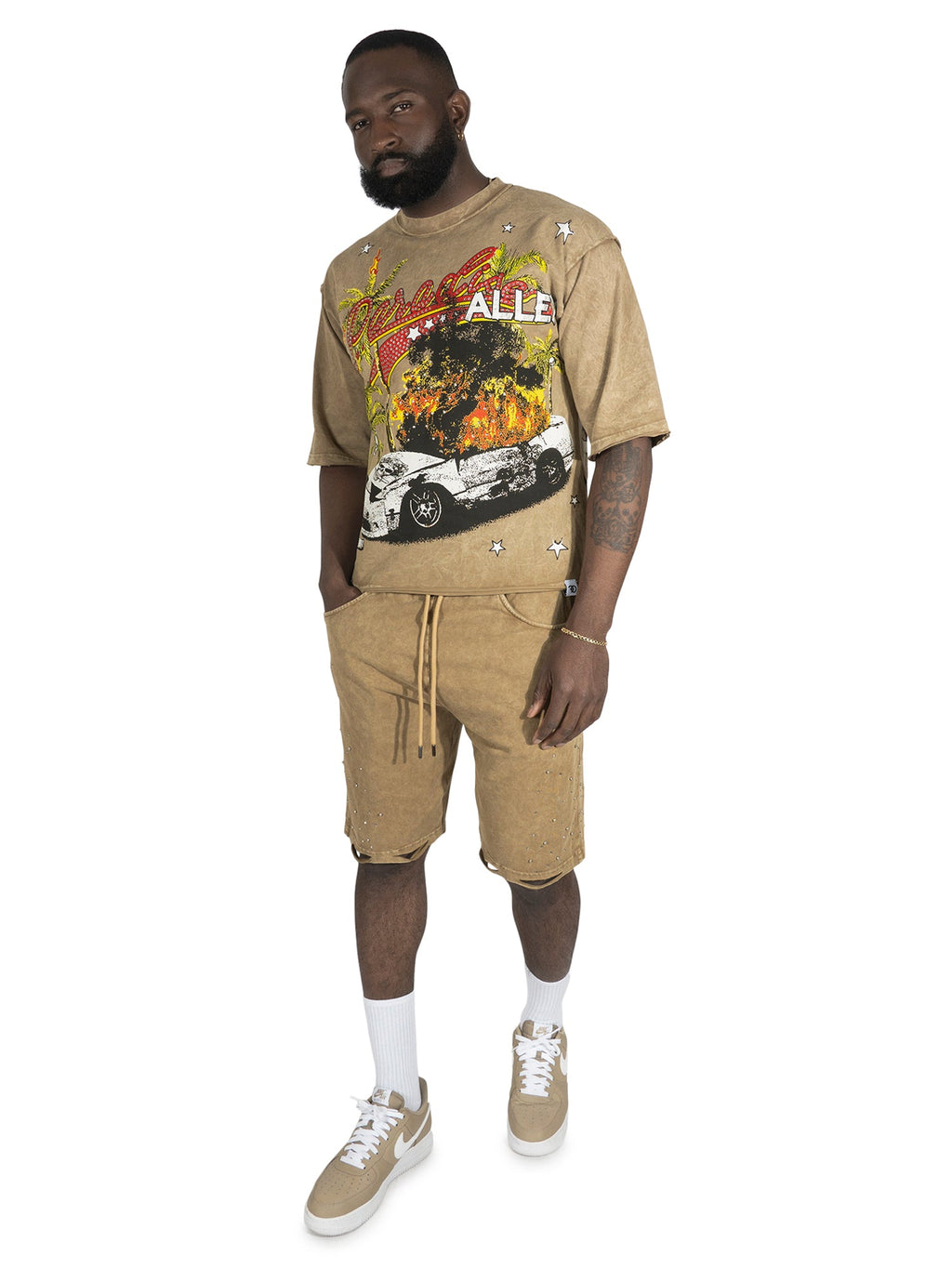 F132 Motion Sickness Cropped Tee - Mocha