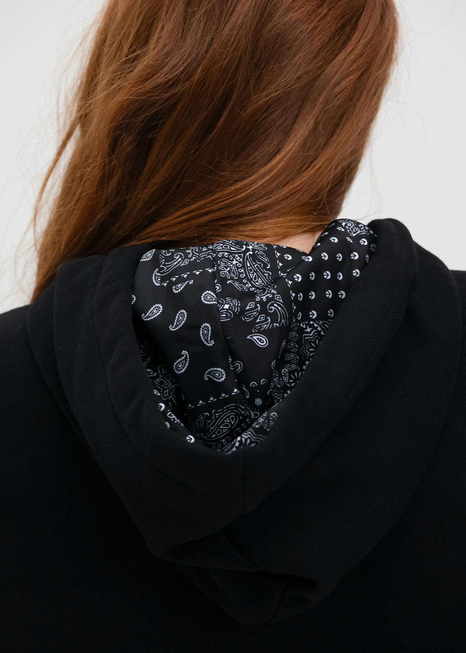 Black | Womens Crop Hoodie